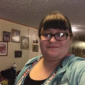 Meet your Posher, Kendra